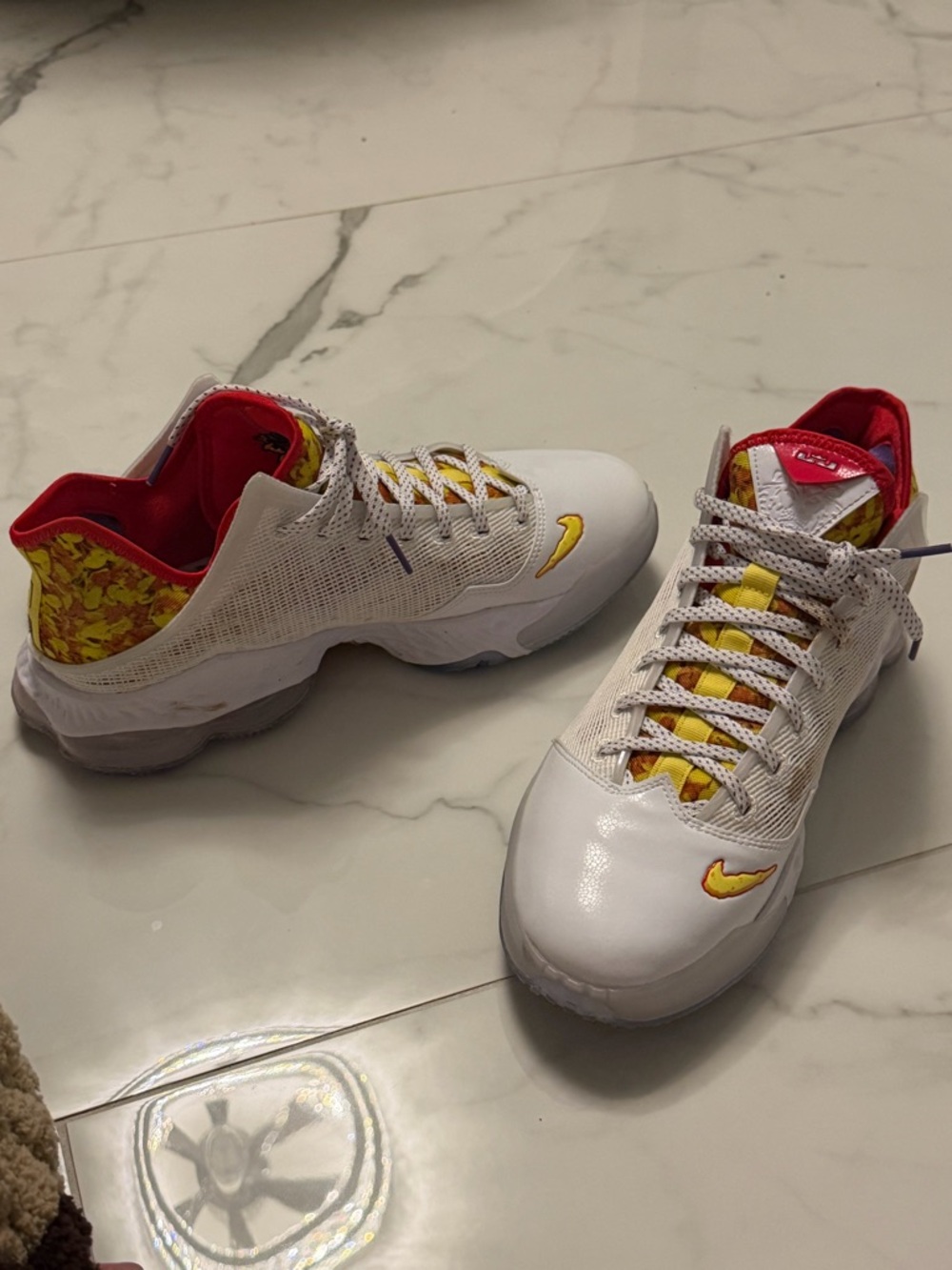 Nike LeBron 19 Low “Fruity Pebbles” (2022) Men’s Size 12 Basketball Shoes